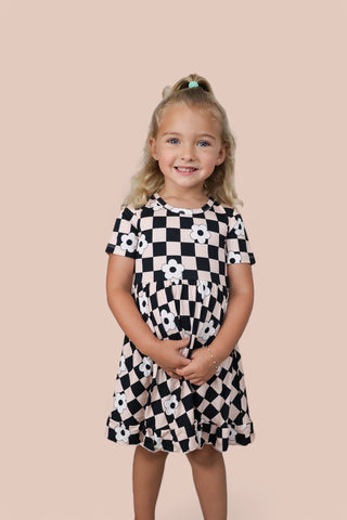 RETRO DAISY CHECKS DREAM SHORT SLEEVE RUFFLE DRESS