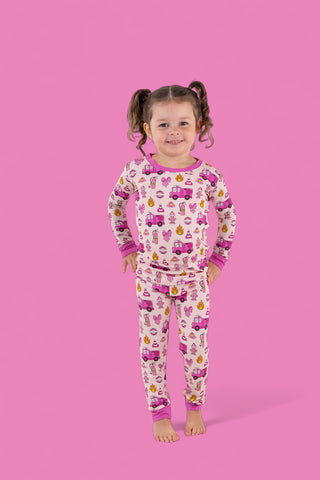 BLAZING BOWS AND HYDRANTS DREAM SET