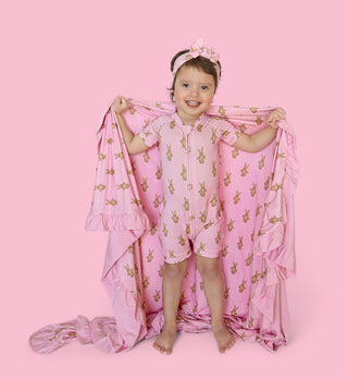 BLUSHIN' BUNNIES DREAM RUFFLE BLANKET