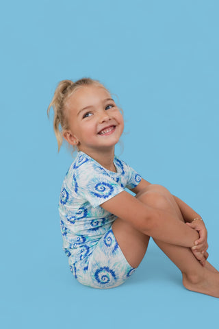 OCEAN WAVES TIE DYE DREAM SHORT SET