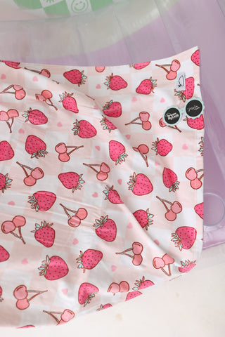 BERRY BROOKLYN DREAM FAMILY SIZE TOWEL