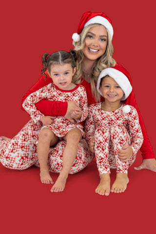 JOLLY SANTA CHECKERS WOMEN’S JOGGER DREAM SET