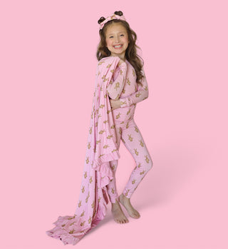 BLUSHIN' BUNNIES DREAM RUFFLE BLANKET