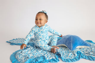 MERMAID MEDALLIONS DREAM RUFFLE BLANKET