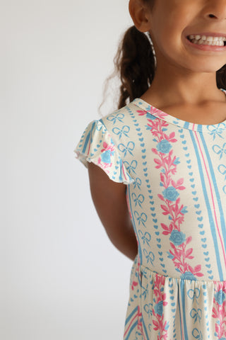 PETITE POSIE CAP SLEEVE DREAM RUFFLE DRESS