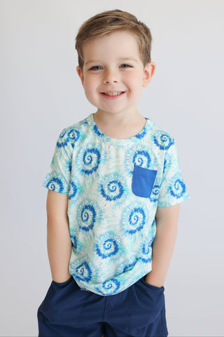 OCEAN WAVES TIE DYE DREAM POCKET TEE