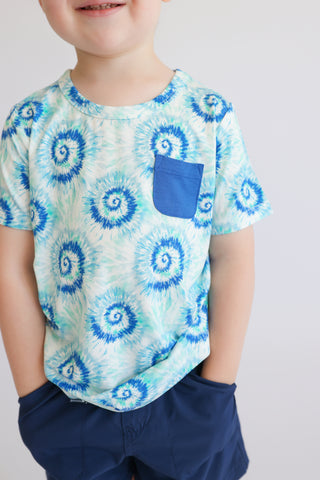 OCEAN WAVES TIE DYE DREAM POCKET TEE