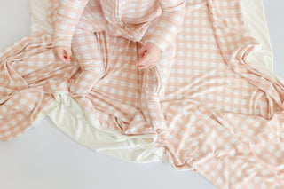 CHARLIE'S CHECKS DREAM BLANKET