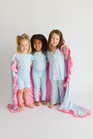 WHIMSY TULIP DREAM RUFFLE BLANKET