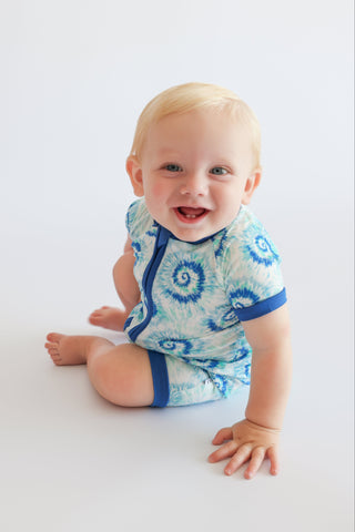 OCEAN WAVES TIE DYE DREAM SHORTIE