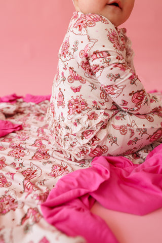 EXCLUSIVE FAIRYTAIL GARDEN DREAM RUFFLE BLANKET