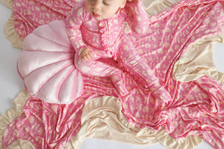 COASTAL CHIC DREAM RUFFLE BLANKET