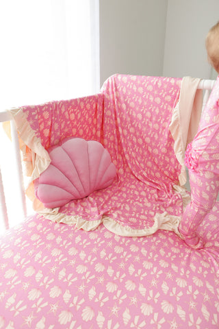 COASTAL CHIC DREAM CRIB SHEET