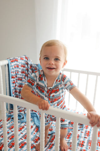 FIRETRUCK FRENZY DREAM CRIB SHEET