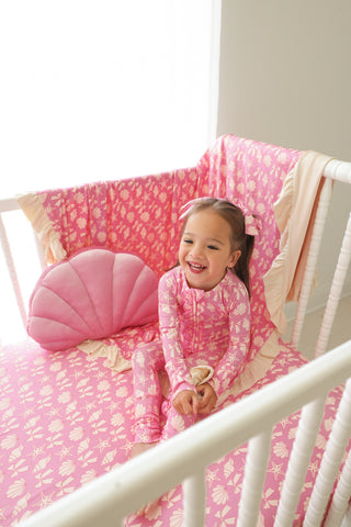 COASTAL CHIC DREAM RUFFLE BLANKET