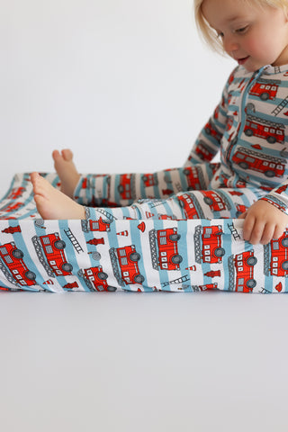 FIRETRUCK FRENZY DREAM CHANGING PAD