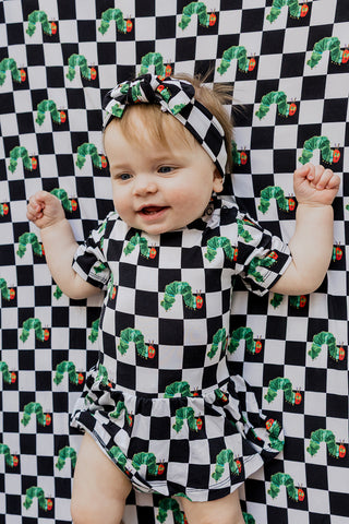 CATERPILLAR CHECK DREAM CRIB SHEET