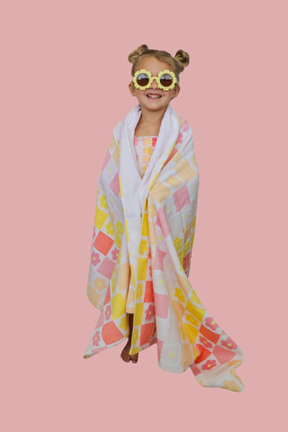 SUMMER SUNSET CHECKERS DREAM TOWEL