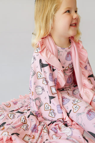 PRETTY LITTLE HAUNTS DREAM RUFFLE BLANKET
