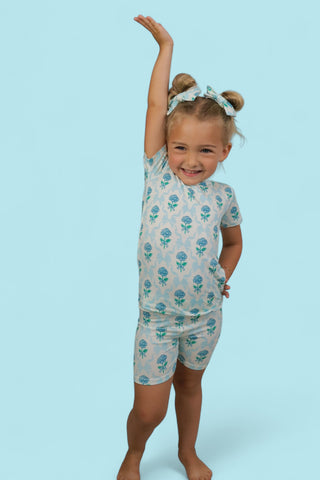 BLUE RIBBON BLOOMS DREAM SHORT SET