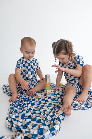 CoComelon  x Dream Big Little Co JJ STARRY NIGHT CHECKERS DREAM SHORT SET