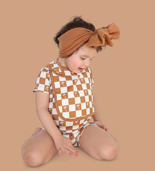 EXCLUSIVE SANDY BEACH CHECKERS DREAM BABY BIB