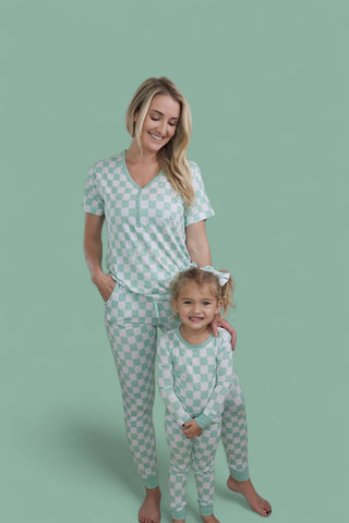 MINT CHECKERS DREAM SET