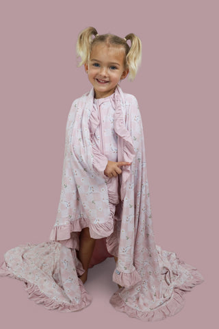 EXCLUSIVE DUCKS AND DAISIES DREAM RUFFLE BLANKET