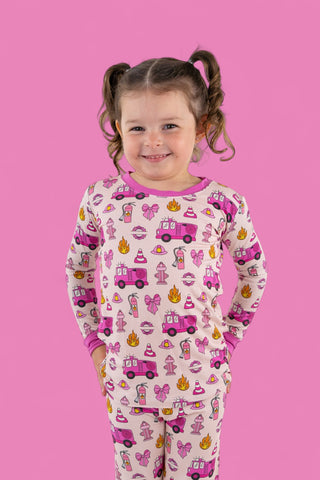 BLAZING BOWS AND HYDRANTS DREAM SET