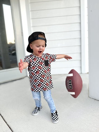 CHECKERED FOOTBALL DREAM POCKET TEE