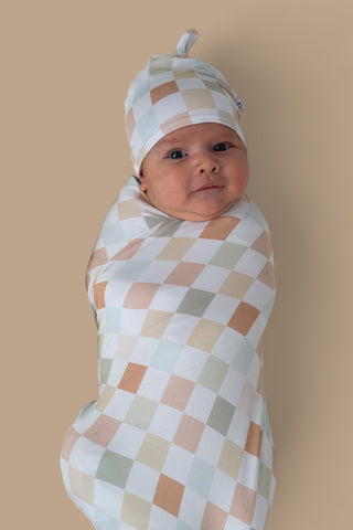 MUTED CHECKERS DREAM SWADDLE & BEANIE