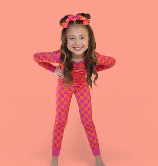 NEON DREAMS CHECKERS DREAM SET