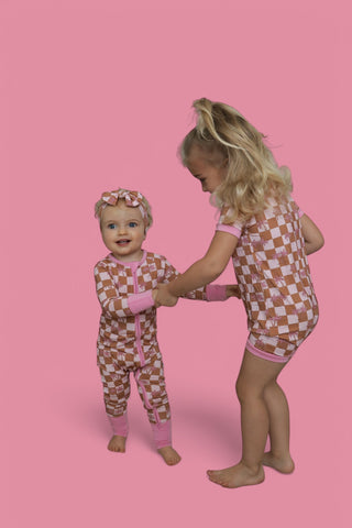 EXCLUSIVE SUNSET BEACH CHECKERS DREAM SHORTIE