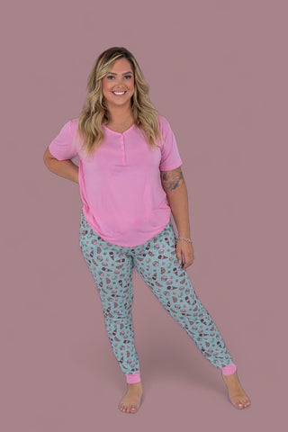 EXCLUSIVE BERRY CUTE BAKERY WOMEN’S JOGGER DREAM SET