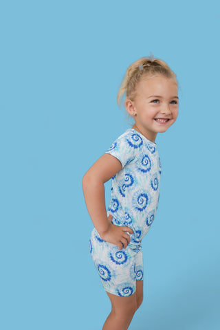 OCEAN WAVES TIE DYE DREAM SHORT SET