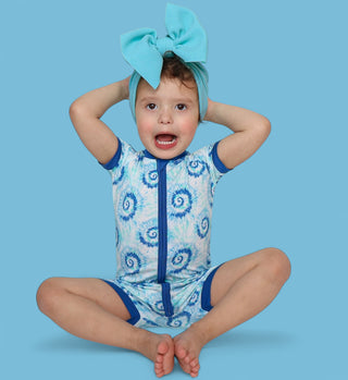 OCEAN WAVES TIE DYE DREAM SHORTIE