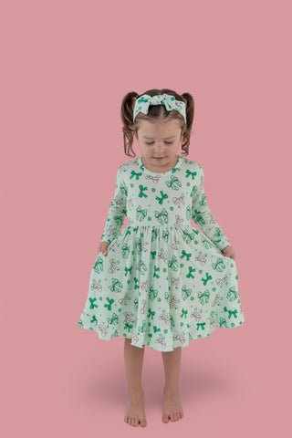 CLOVER BOWS LONG SLEEVE DREAM RUFFLE DRESS