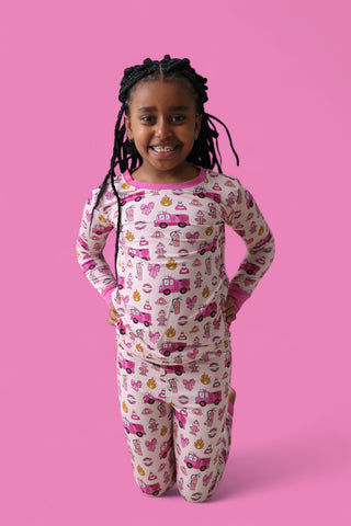 BLAZING BOWS AND HYDRANTS DREAM SET