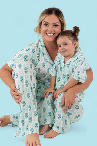 BLUE RIBBON BLOOMS WOMEN’S RELAXED FLARE DREAM SET