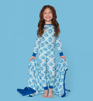 OCEAN WAVES TIE DYE DREAM BLANKET