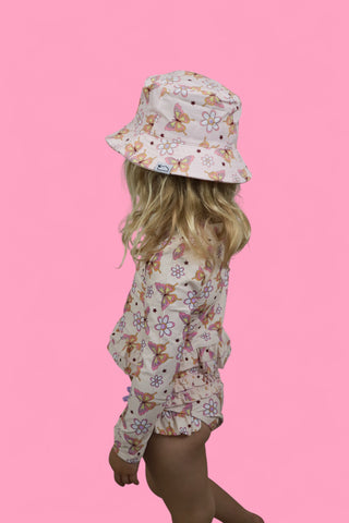 BLOSSOMIN’ BUTTERFLY DREAM BUCKET HAT