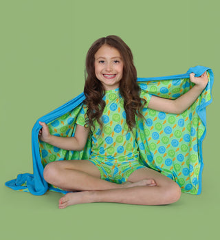 NEON SMILES DREAM BLANKET