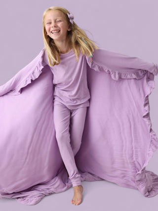 AMETHYST RIB DREAM RUFFLE BLANKET