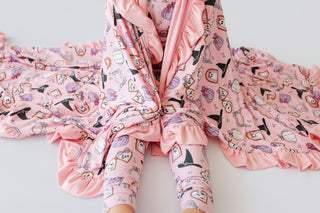 PRETTY LITTLE HAUNTS DREAM RUFFLE BLANKET