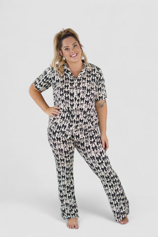 NEUTRAL BOWS SHORT SLEEVE WOMEN'S RELAXED FLARE DREAM SET