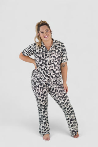 NEUTRAL BOWS SHORT SLEEVE WOMEN'S RELAXED FLARE DREAM SET