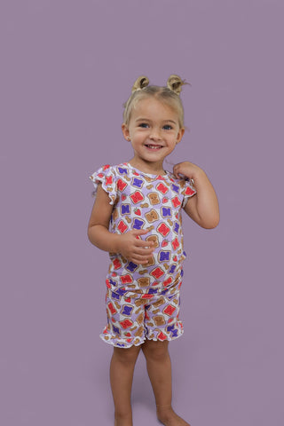 EXCLUSIVE PEANUT BUTTER JELLY TIME DREAM RUFFLE SHORT SET