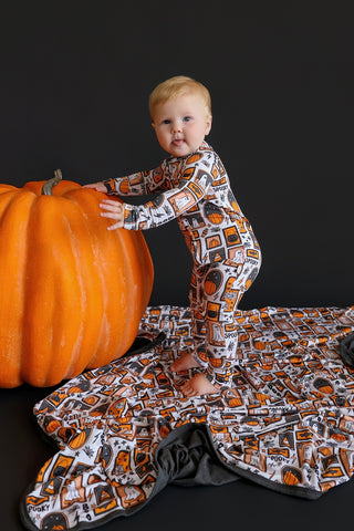 BOO CREW BASH DREAM BLANKET