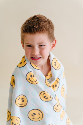 BE HAPPY CHECKERS DREAM TOWEL