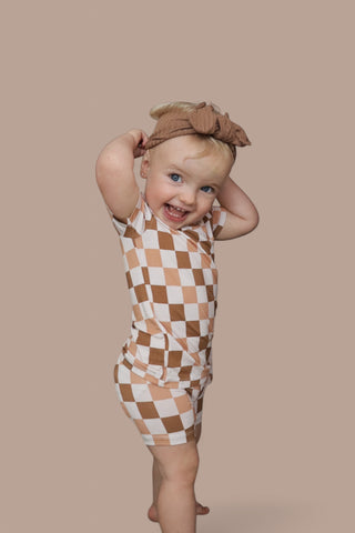 CHESTNUT CHECKERS DREAM SHORTIE